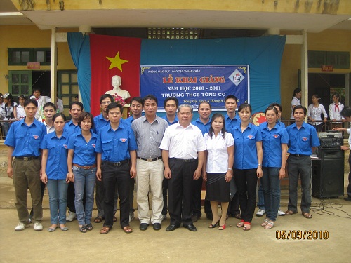Tuổi trẻ PCSL đến với Tông Cọ mùa tựu trường